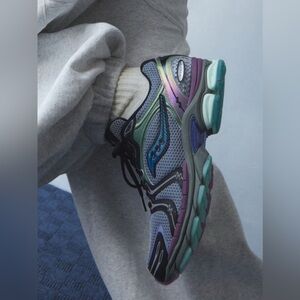 Saucony‎ Men’s ProGrid Triumph 4 Sneaker Sz9.5